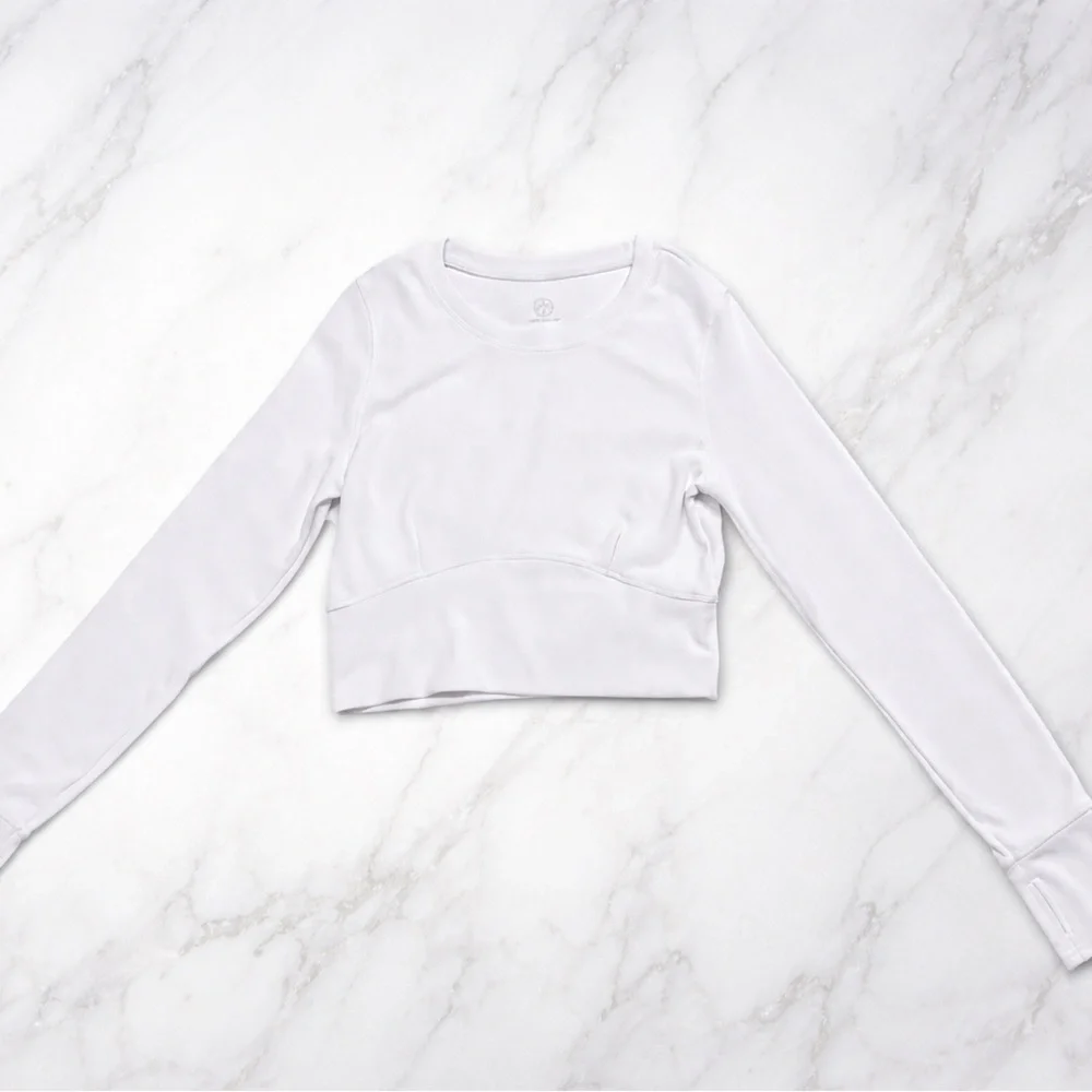 Move theology White Crew Neck Crop top - Picture 2 of 4